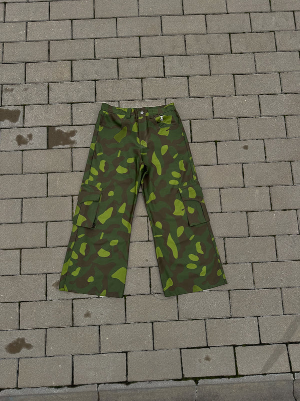 Baggy Camo Cargo Pants